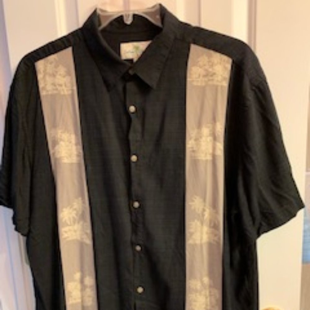 Men's Black Guayabera